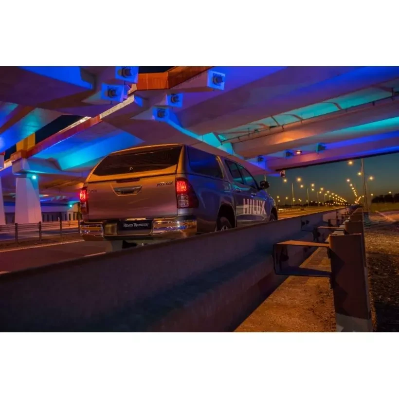 Купить Кунг на Toyota Hilux Road Ranger RH4 Special